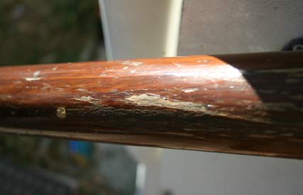 Stratification d'une main courante en bois